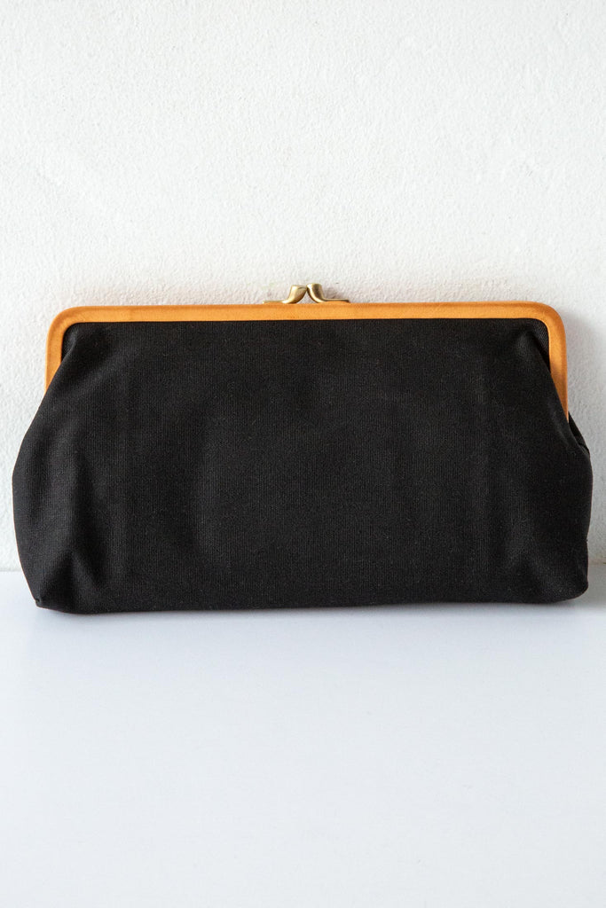Il Bisonte Classic Clutch