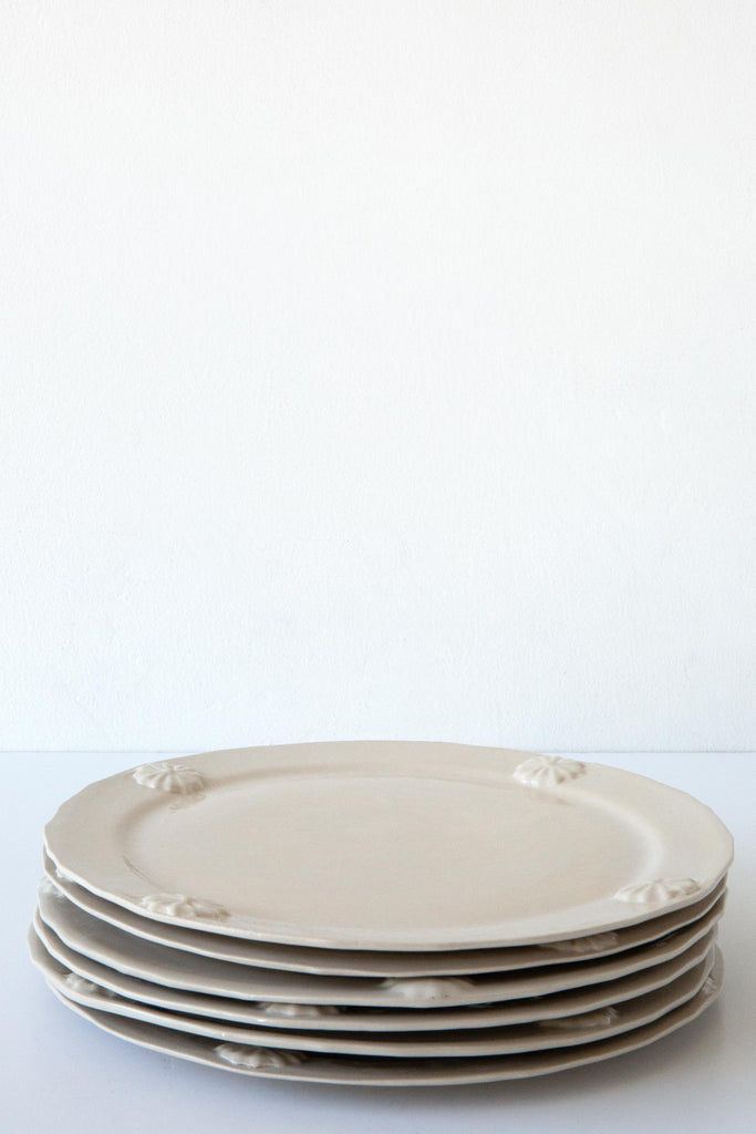 La Romaine Flower Dinner Plate