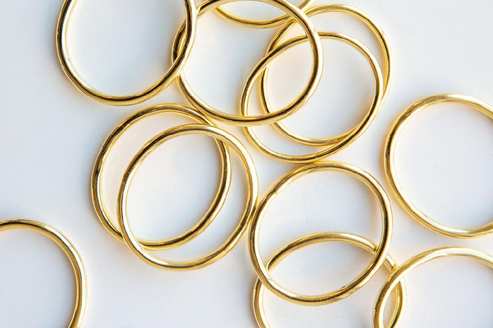 Lost & Found Gold Bangle 1/4"