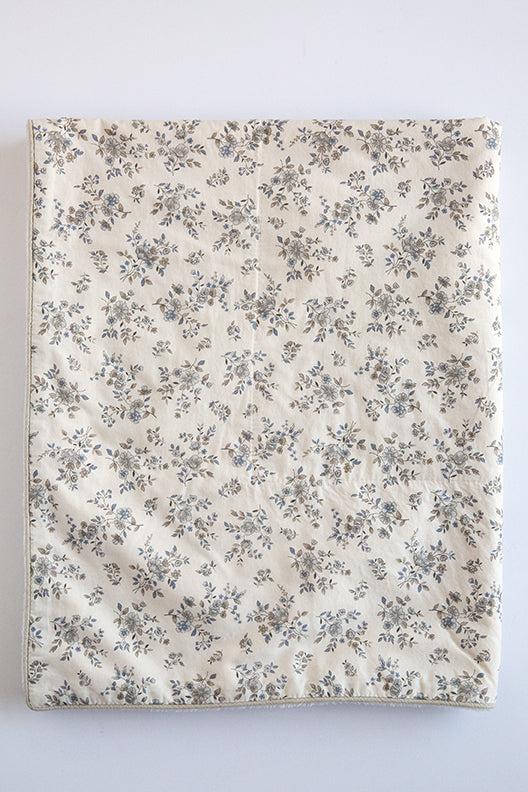 Louisella Laspe Floral Blanket