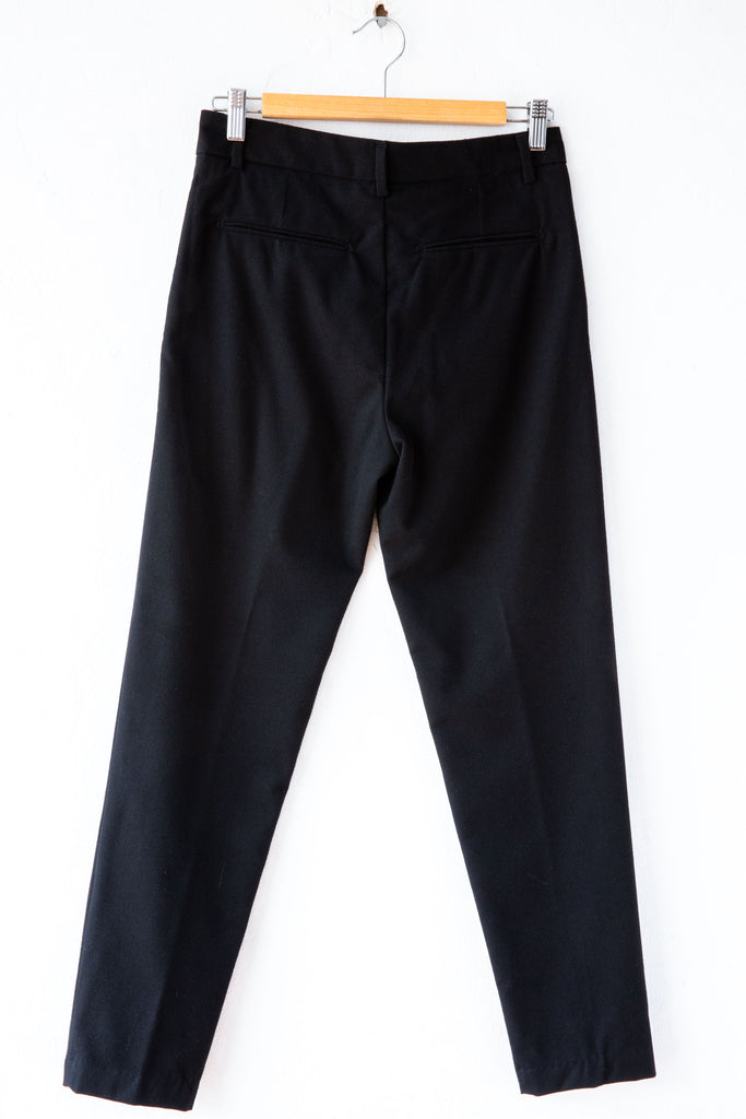 Myths Slim Leg Pant
