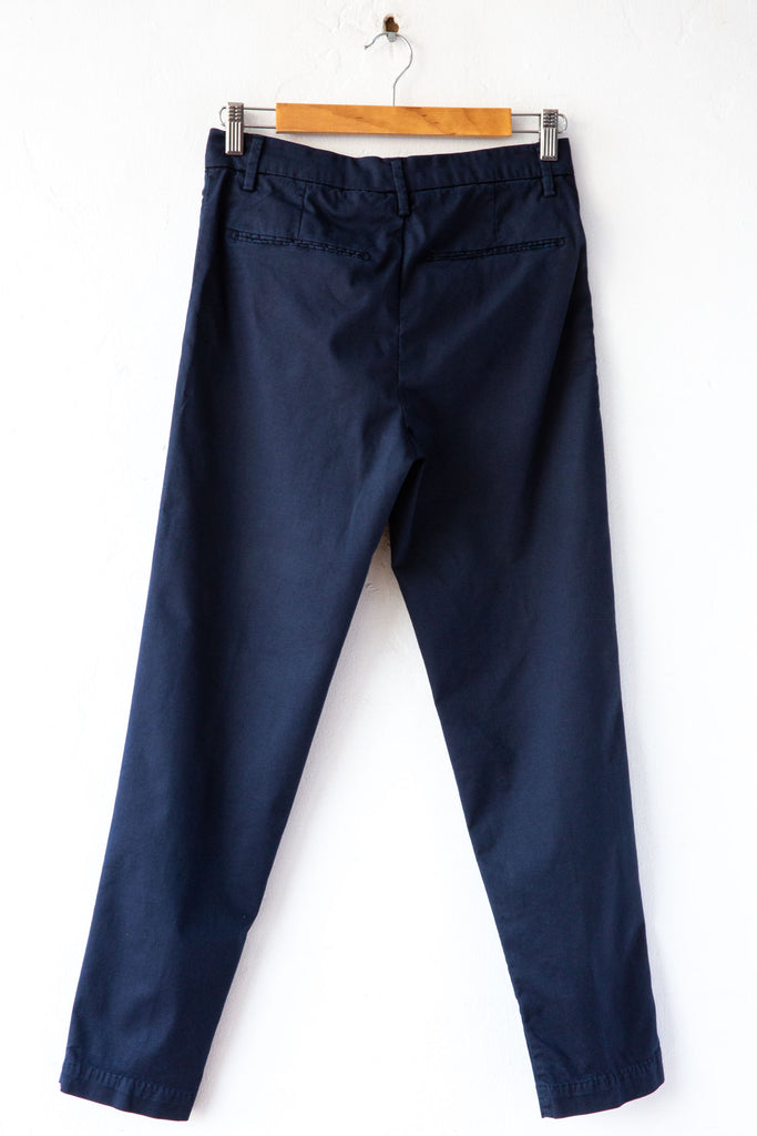 Myths Twill Slim Leg Pant