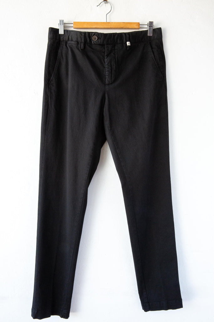 Myths Zeus Slim Leg Pant