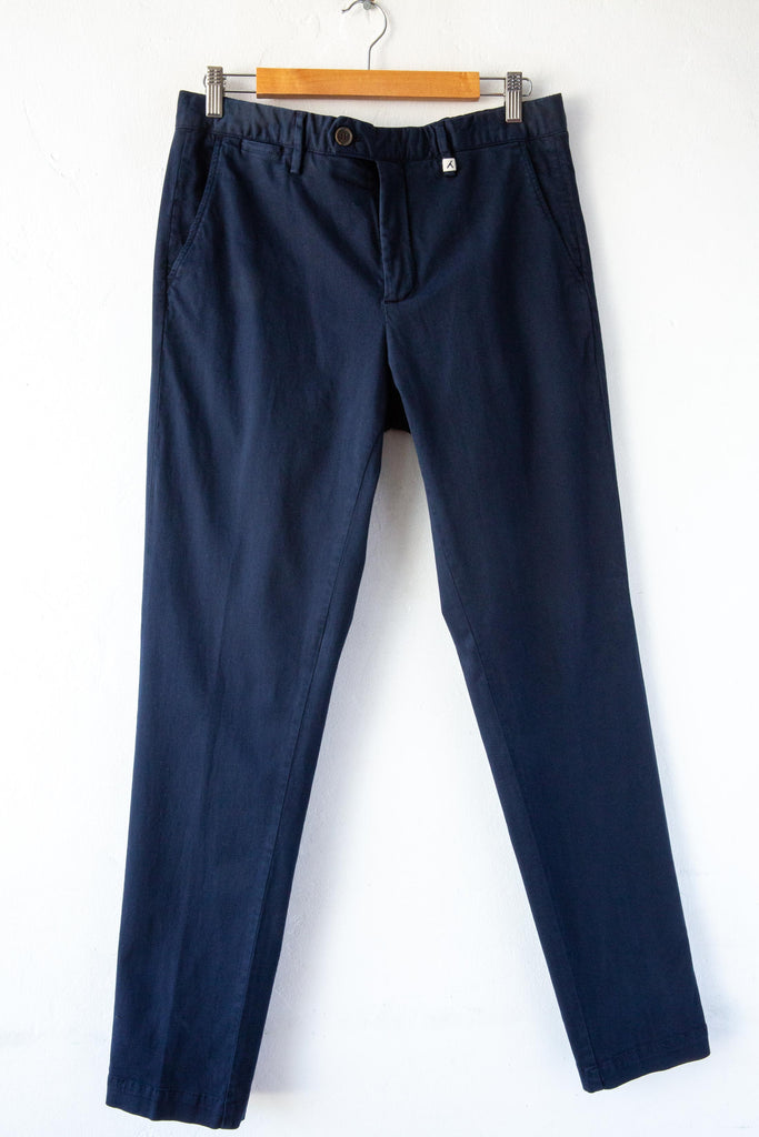 Myths Zeus Slim Leg Pant