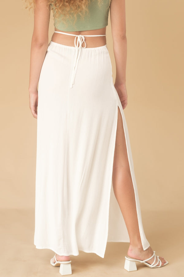 Lost In Paradise Aiswa Skirt White
