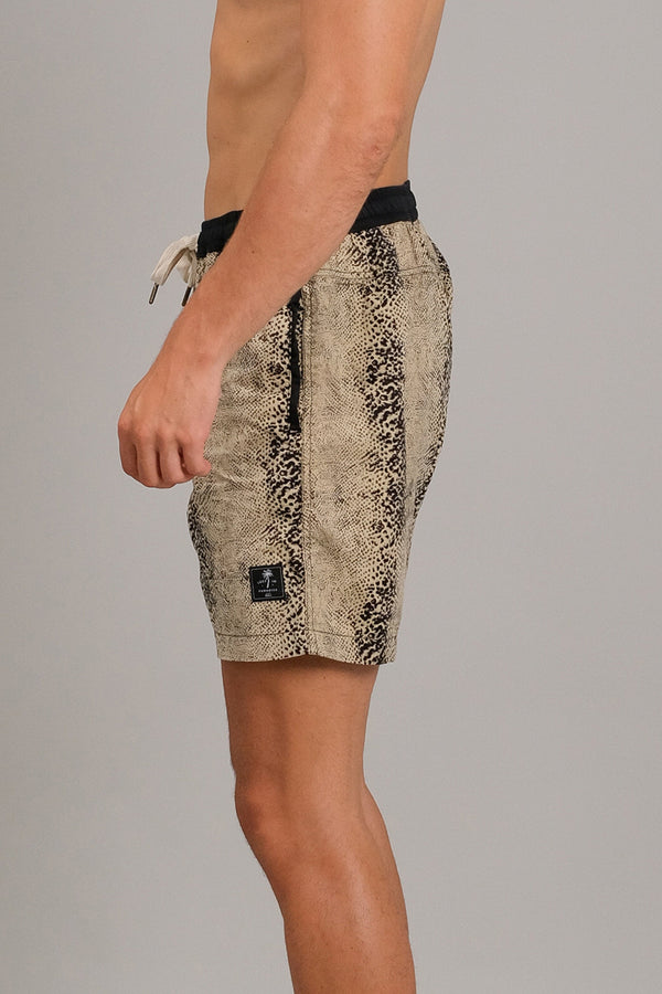 Lost In Paradise Anna Condor Short Light Brown