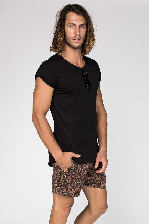 Lost In Paradise Cachi Tee Black