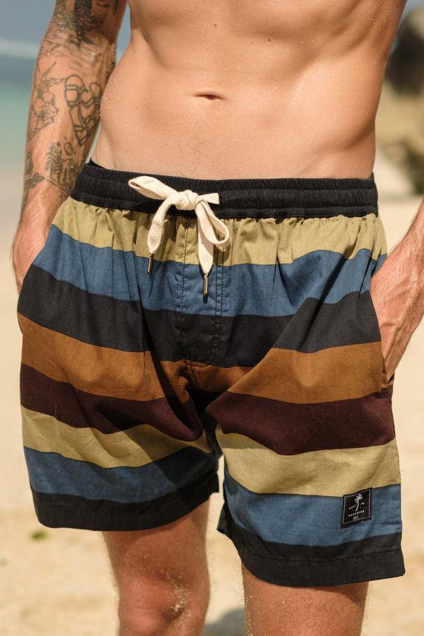 lost in paradise Candy Short 2 Red