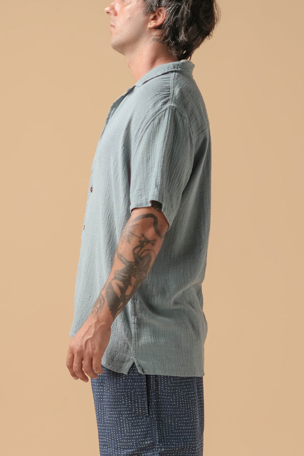 Lost In Paradise Chalet Shirt Light Green