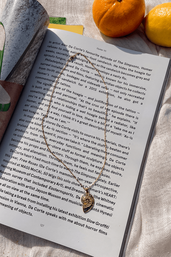 lost in paradise Concha Necklace Gold
