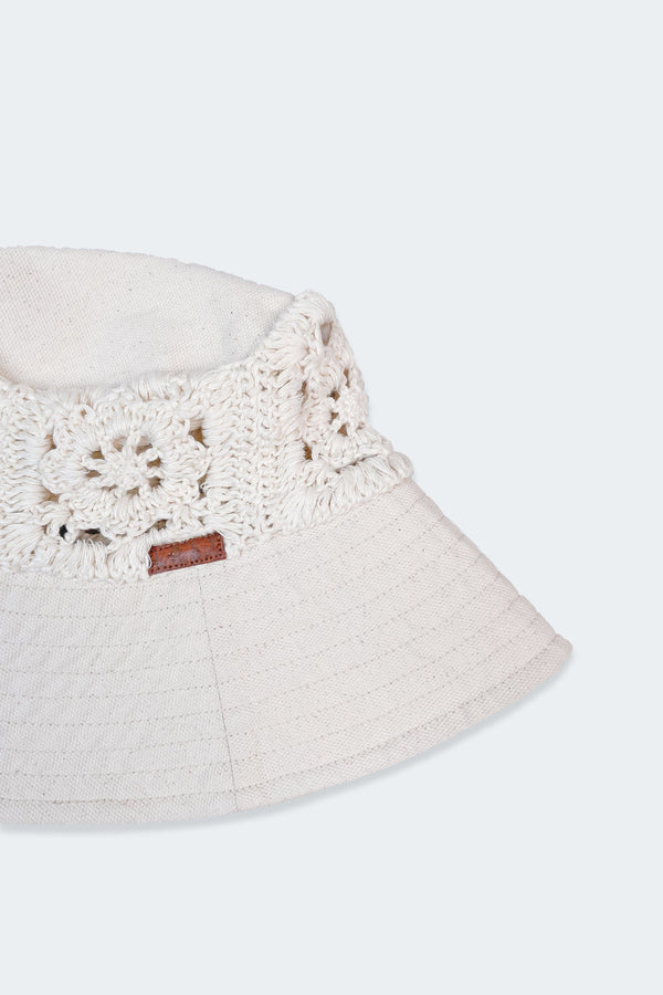 Lost In Paradise Eleanor Bucket Hat White