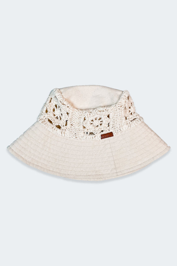 lost in paradise Eleanor Bucket Hat White