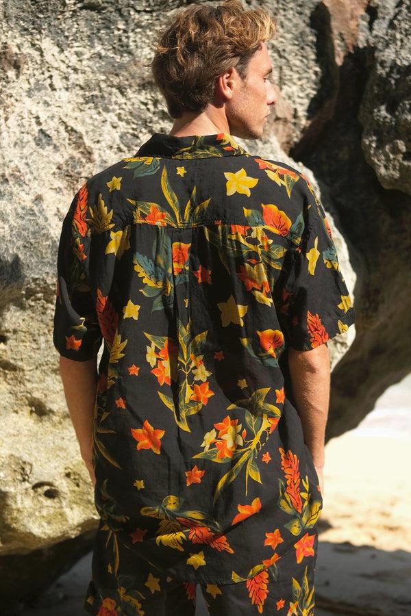 Lost In Paradise Hutan Shirt Black