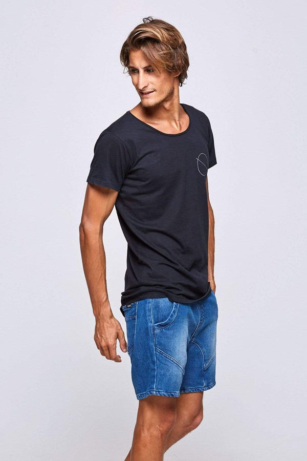 Lost In Paradise Lvt Without Truth Circle Black