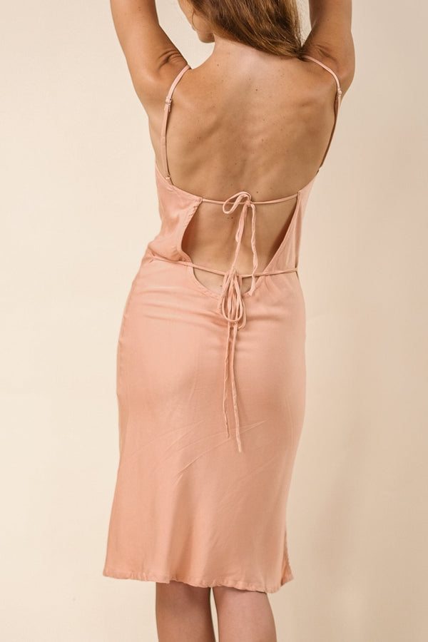 Lost In Paradise Novalie Dress Pink