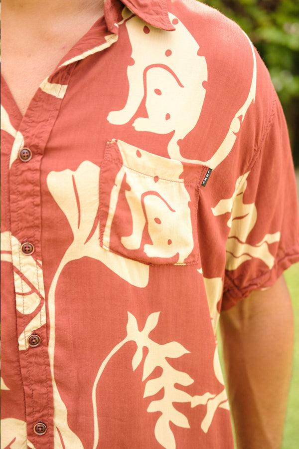 Lost In Paradise Silouette Shirt Red