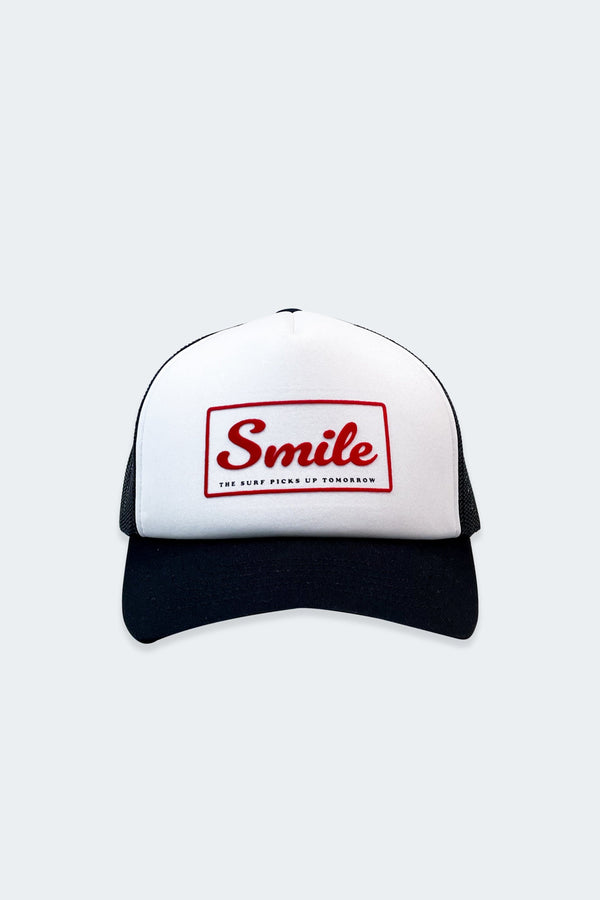 lost in paradise Smile Trucker Cap Black