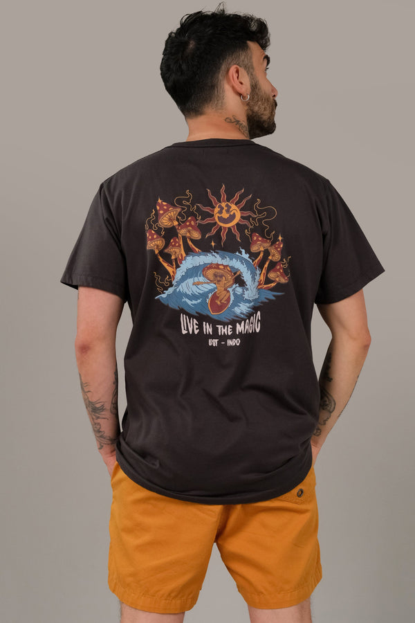 lost in paradise Ts Live In The Magic Black