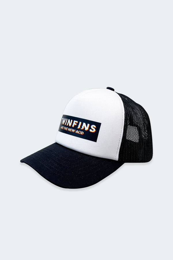 Lost In Paradise Twinfins Hologram Cap Black