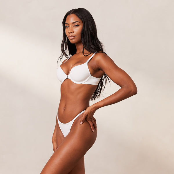 Lounge Underwear Smooth Front Fastening T-shirt Bra - White