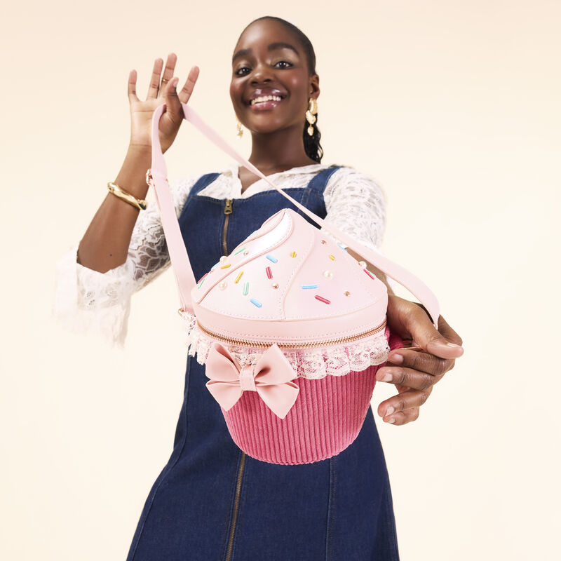 Loungefly Loungefly Figural Cupcake Crossbody Bag