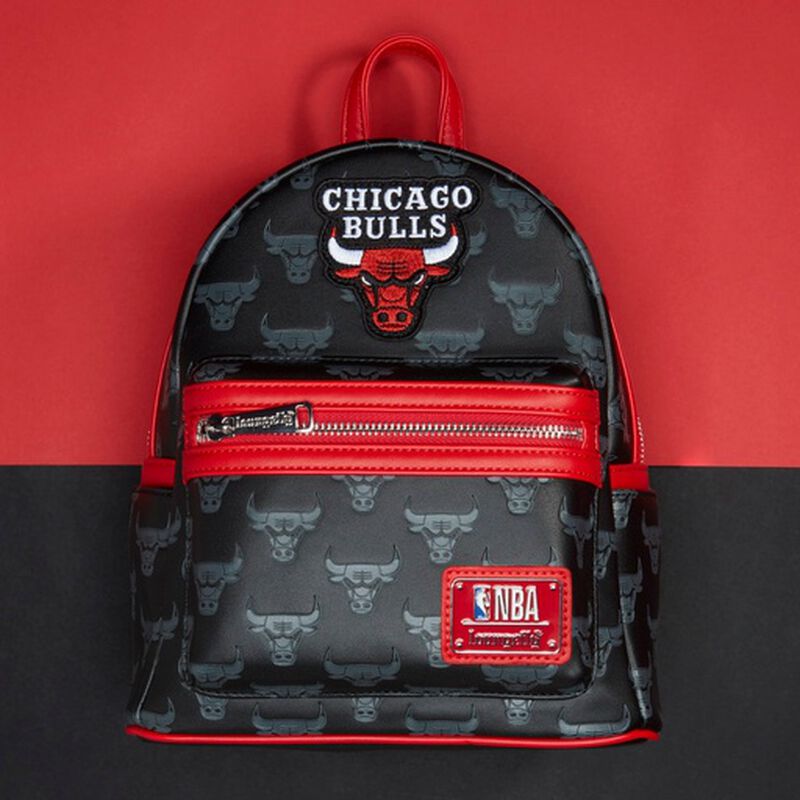 loungefly NBA Chicago Bulls Logo Mini Backpack