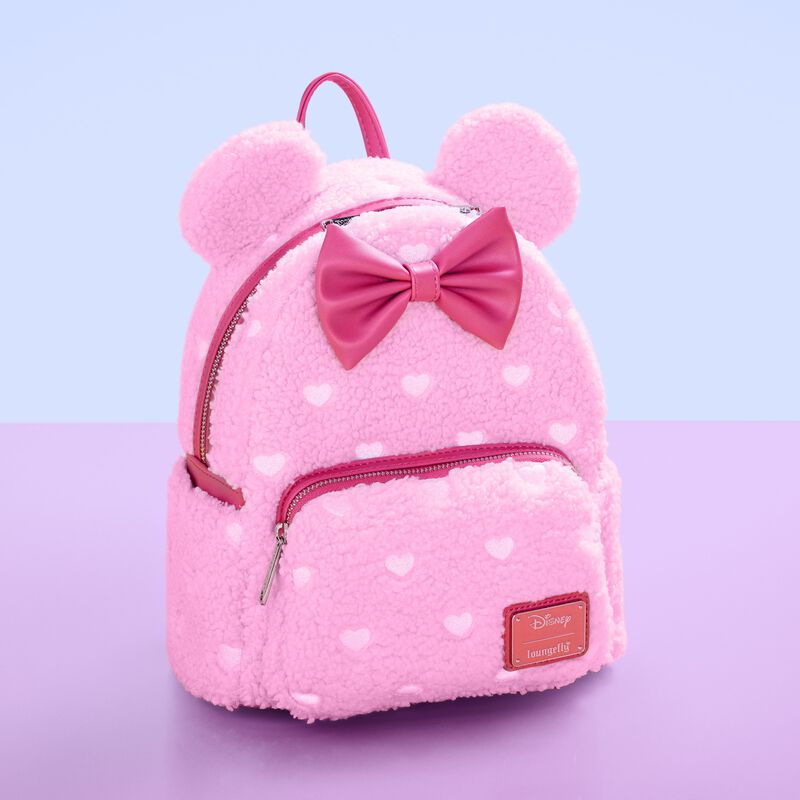 loungefly Minnie Mouse Exclusive Hearts Strawberry Scented Sherpa Mini Backpack