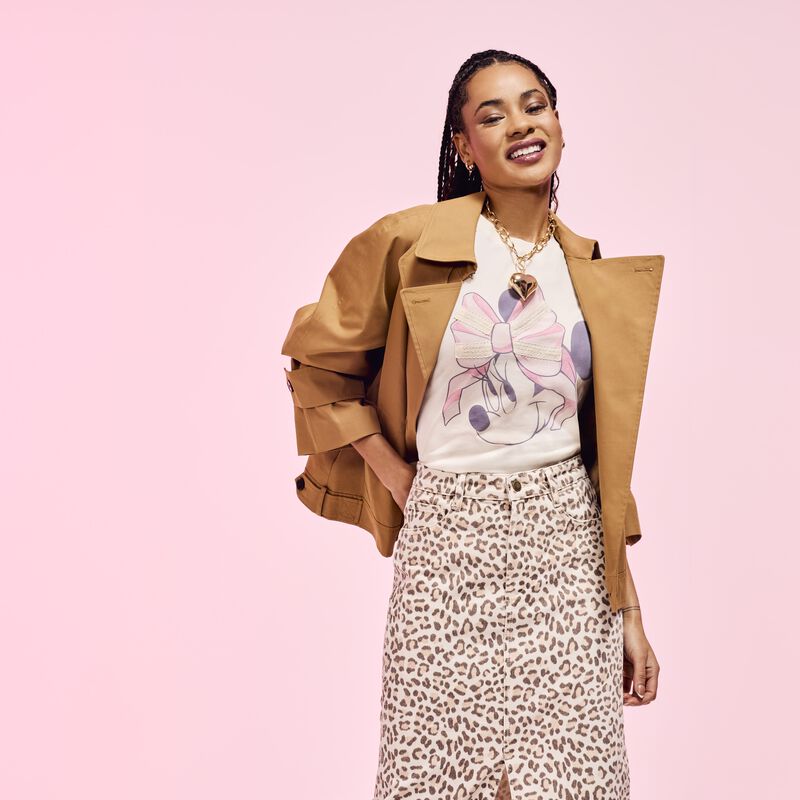 loungefly Minnie Mouse Lace Detail Unisex Raglan Tee