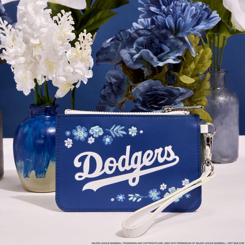 loungefly MLB Los Angeles Dodgers Floral Card Holder Wristlet Clutch