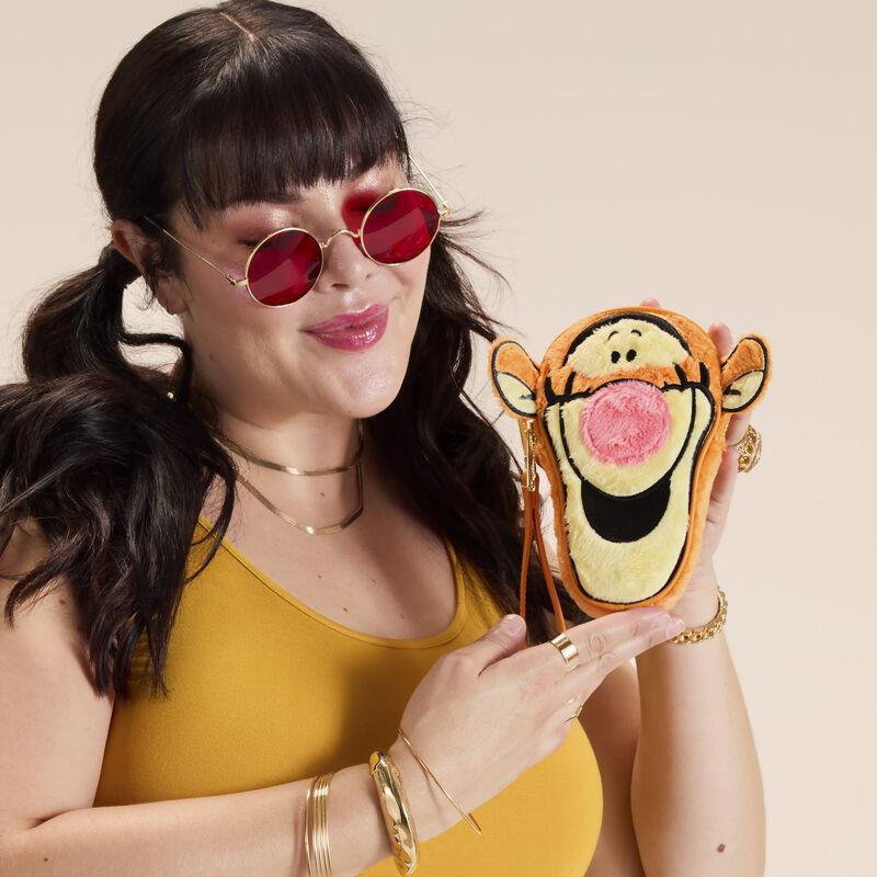 loungefly Winnie the Pooh Exclusive Tigger Cosplay Plush Coin Bag