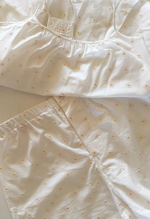 Loup Charmant Scoop Tank In Daisy Embroidery