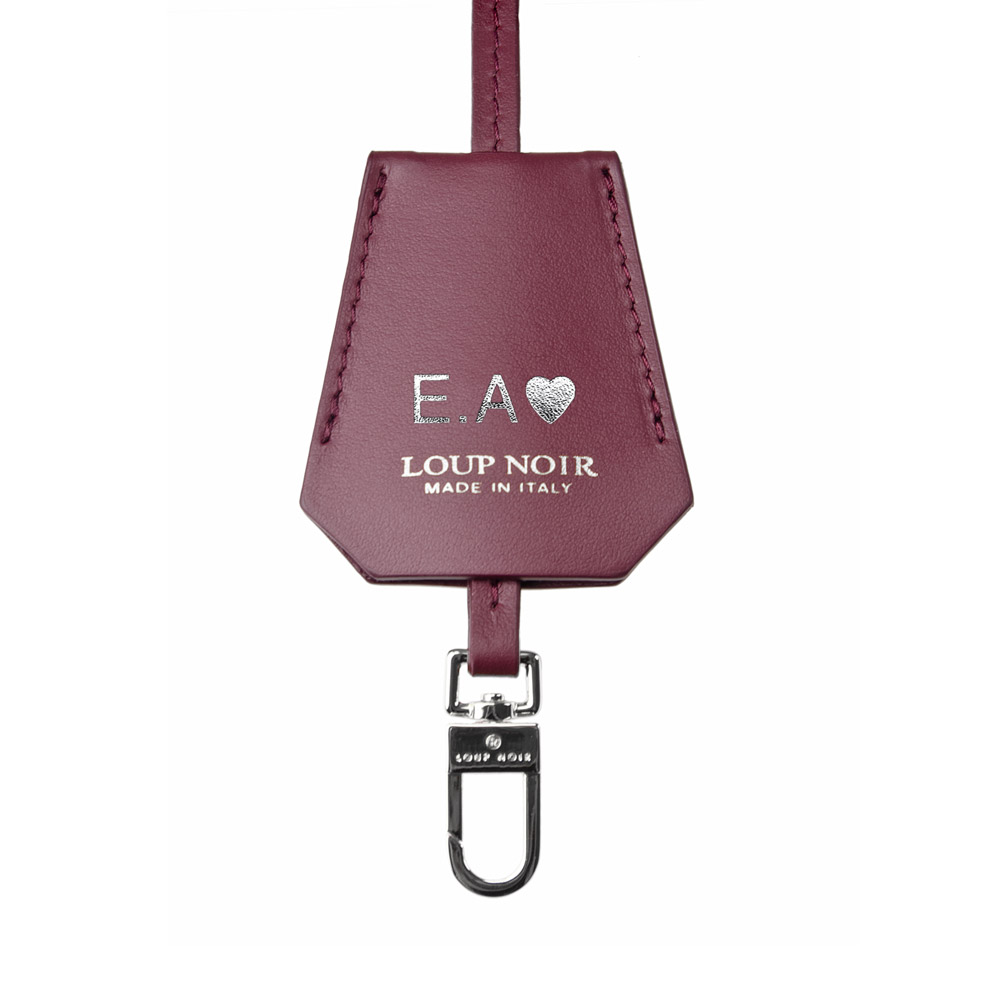 loup noir LEATHER TAG Bordeaux