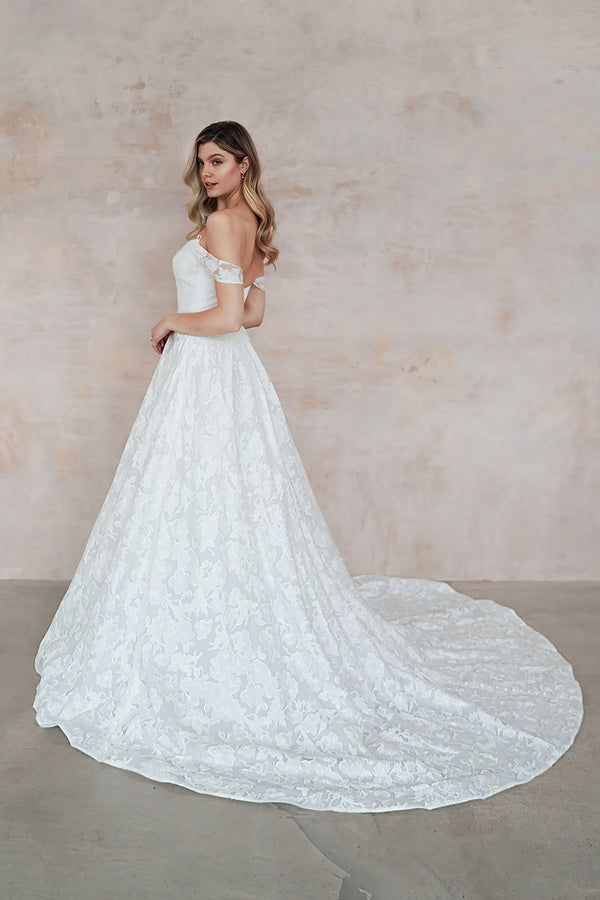 Love & Liberty Rosalie
