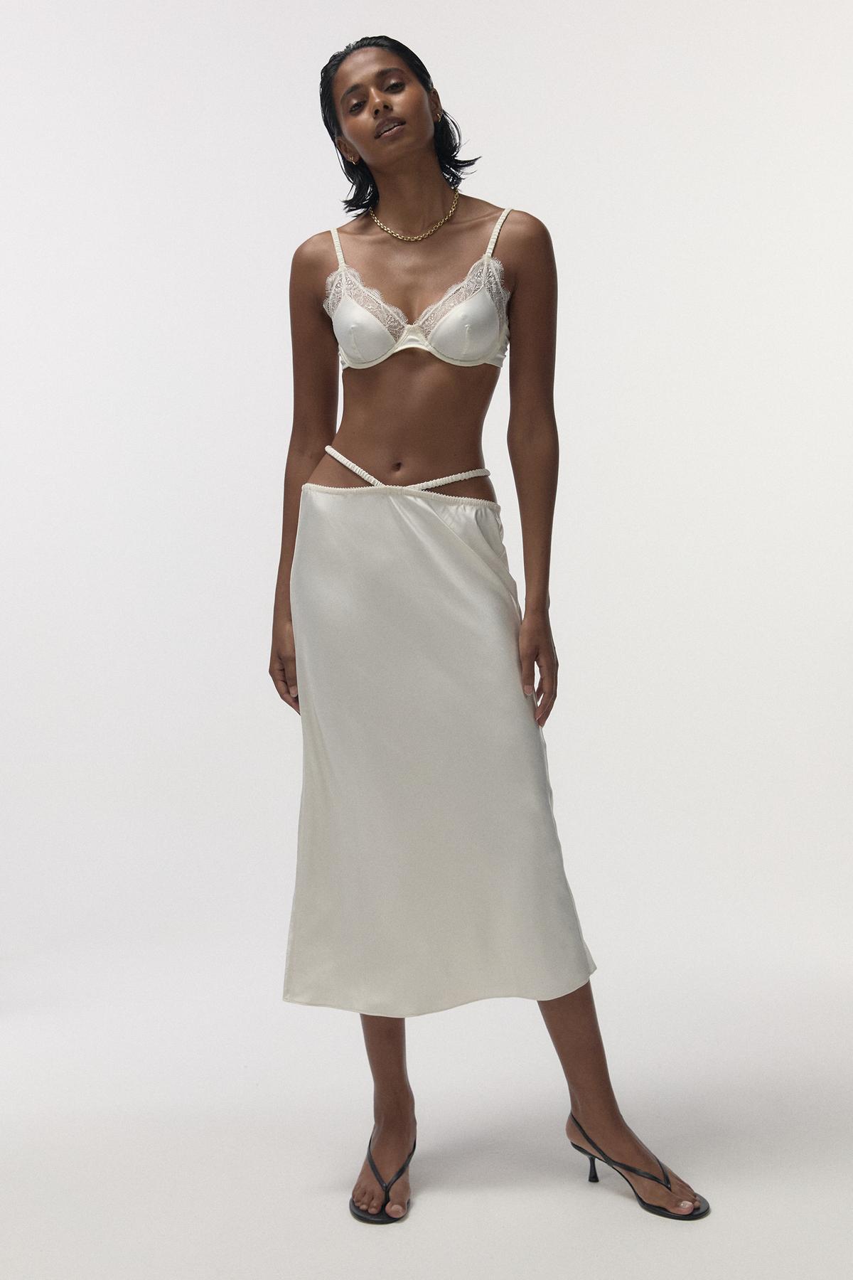 Love Stories Mia Elegant Mid-waist Skirt