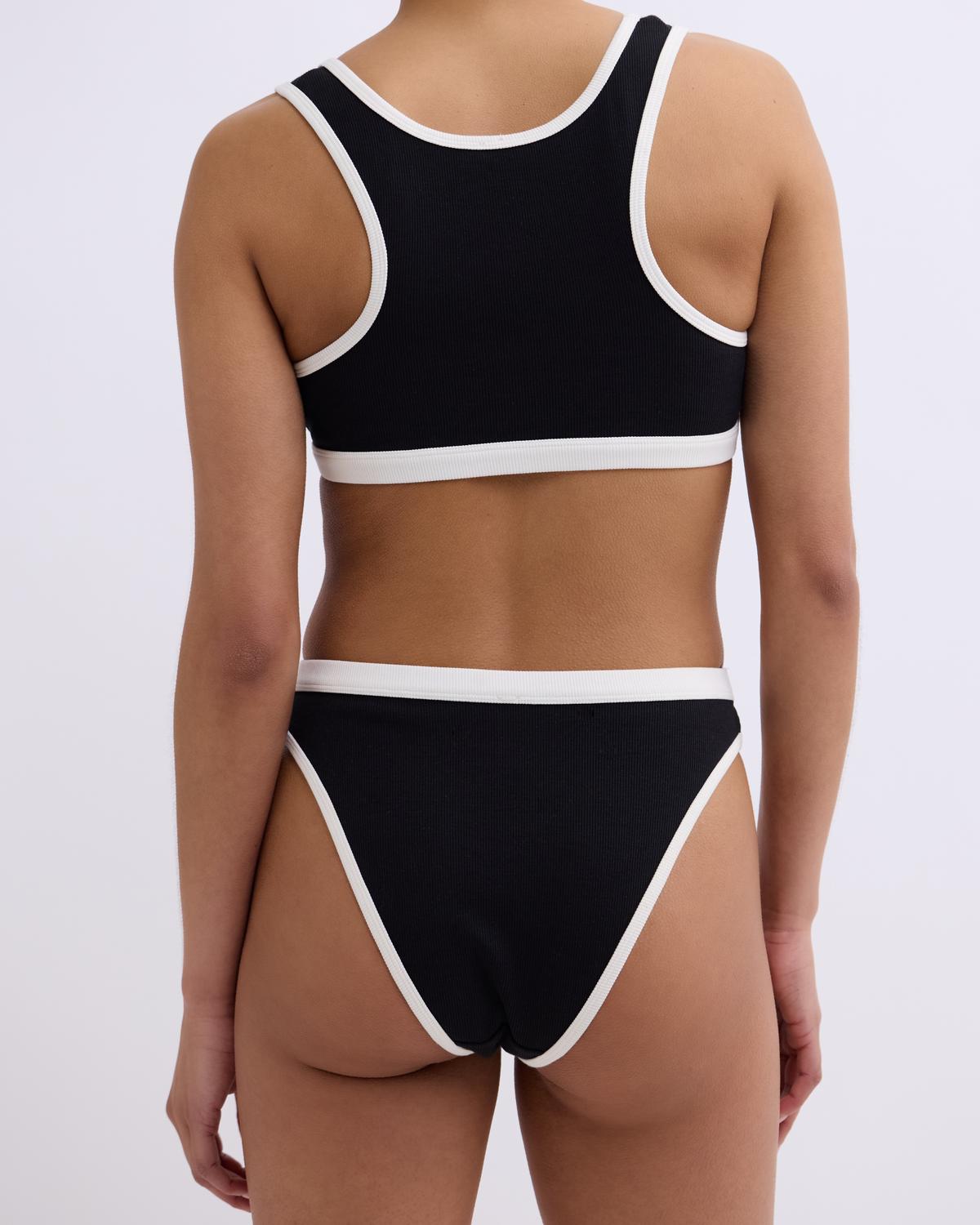 Love Stories Rika Stylish Sporty Bralette