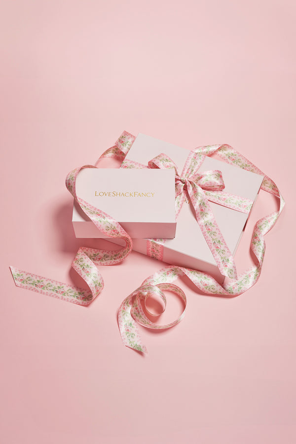 Loveshackfancy Gift Box