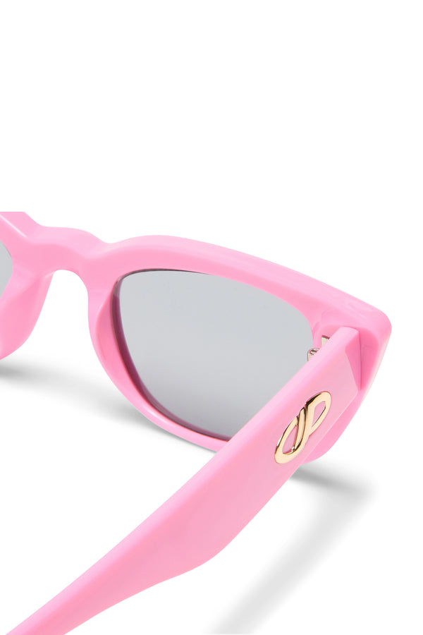 Loveshackfancy Le Specs Pink Cat-Eye Sunglasses