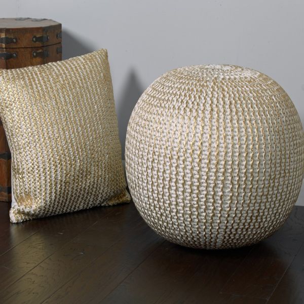 Lr Home POUFS - 08125BNS