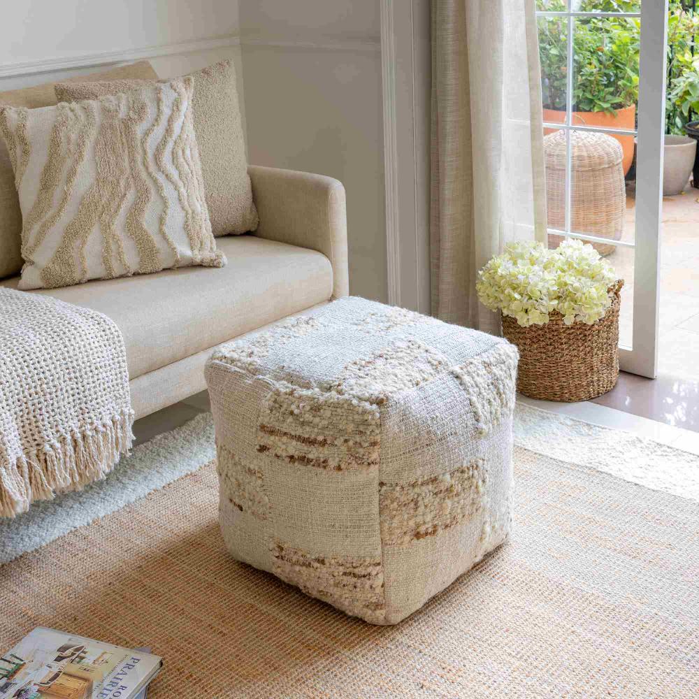 Lr Home POUFS - 32460INA