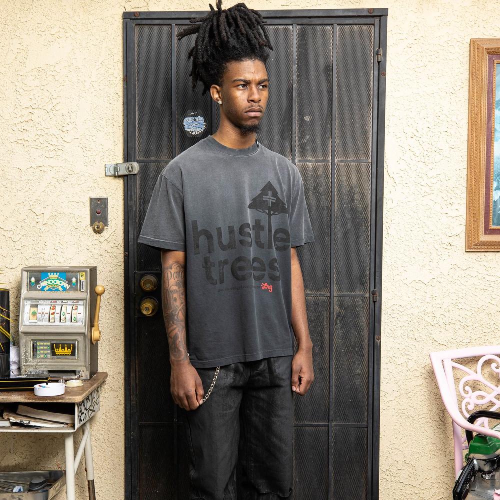 Lrg HUSTLE TREES LOGO TEE
