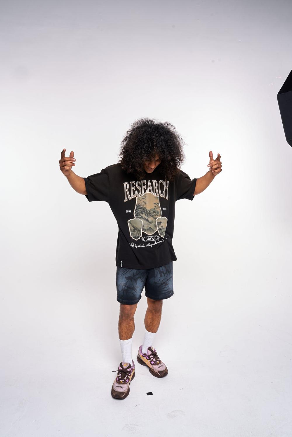 Lrg WILD SAFARI SS TEE