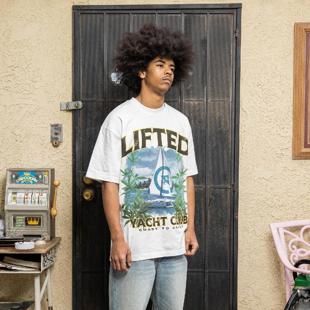 Lrg YACHT CLUB TEE