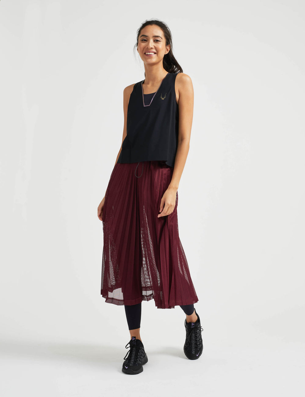 lucas hugh Hybrid Crop Tank black