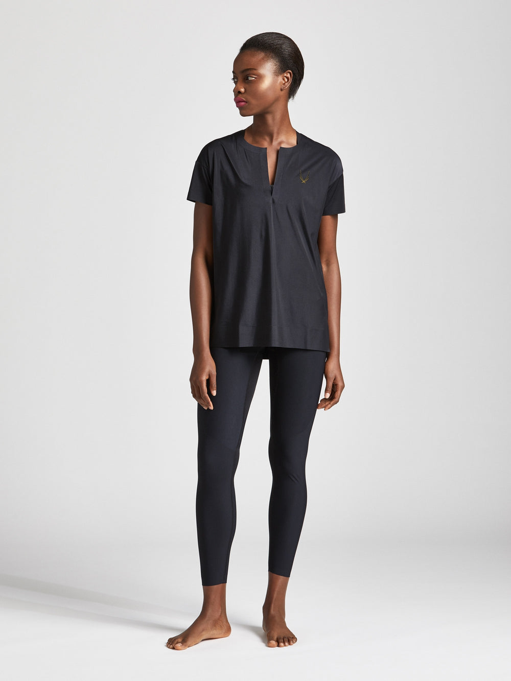 lucas hugh Hybrid T-Shirt black