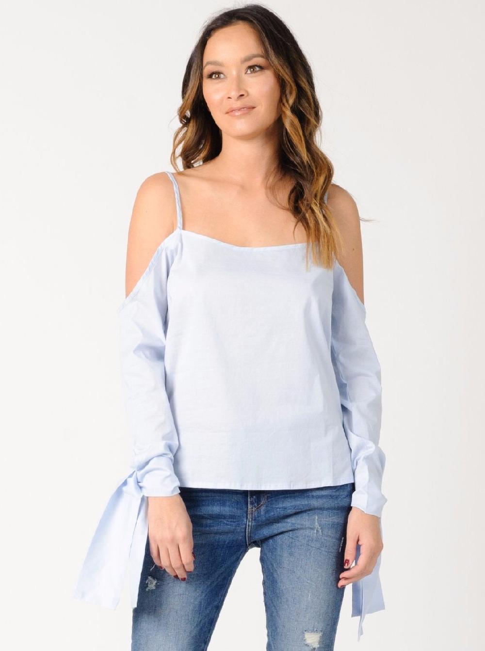 lucca couture CAMILLA COLD SHOULDER TOP-LIGHT BLUE