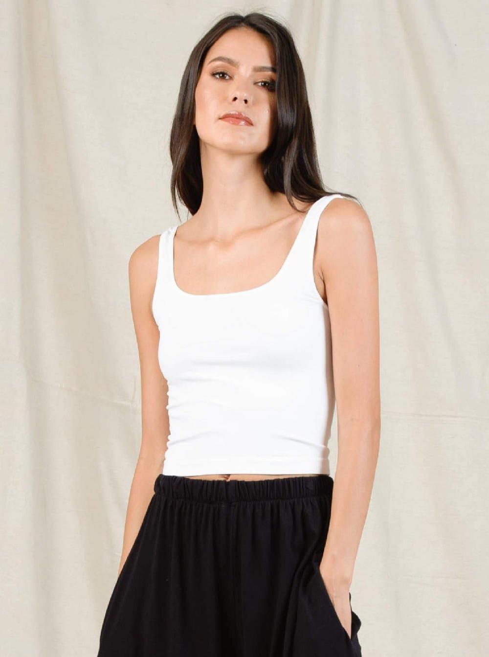 lucca couture CAMMY SEAMLESS TANK-WHITE