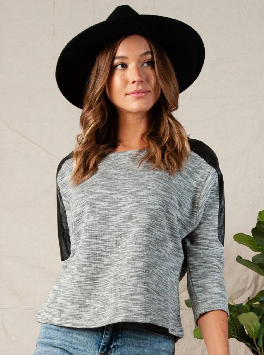 lucca couture CONTRAST SLEEVES TOP-HEATHER GRAY