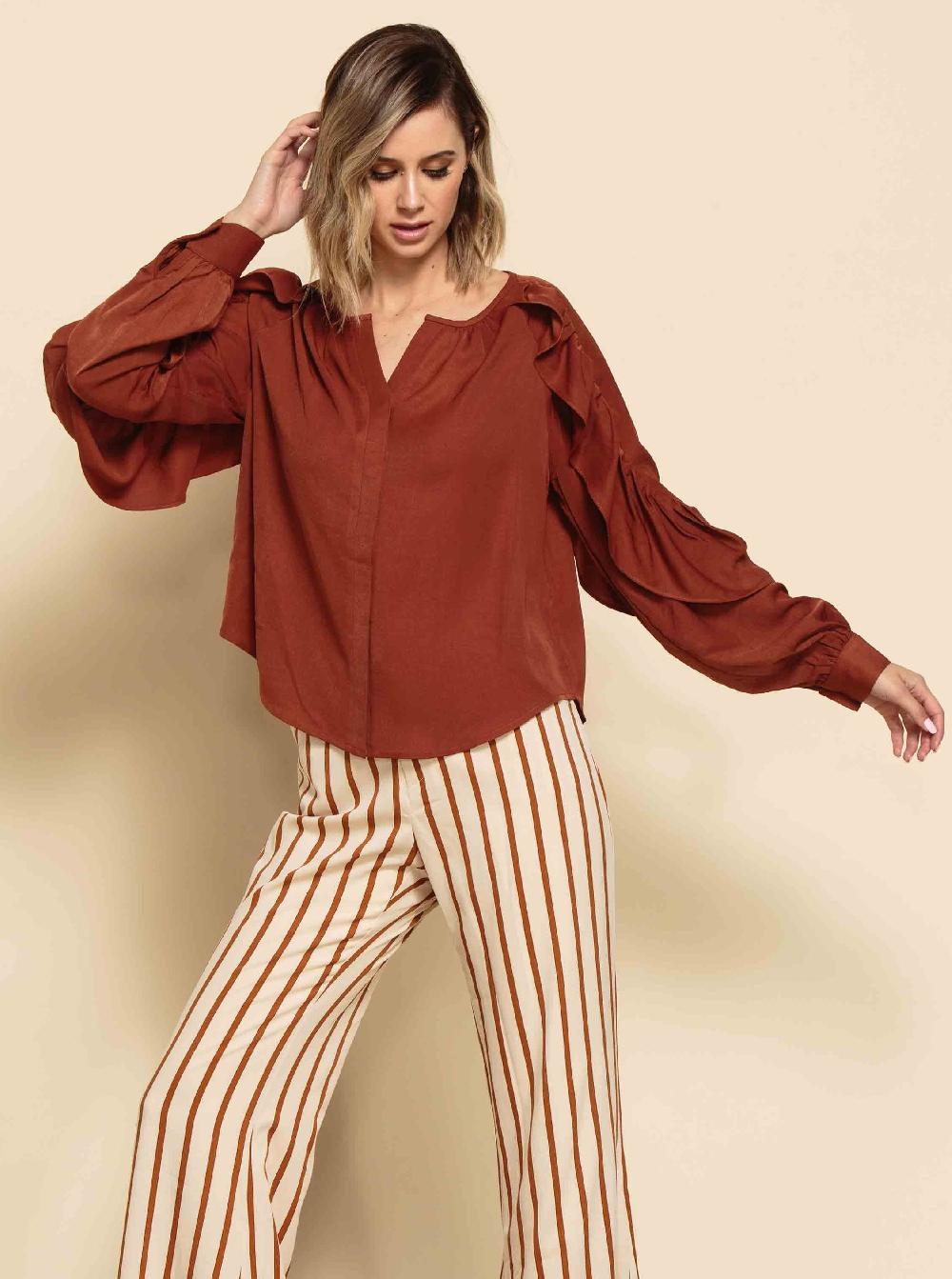 lucca couture ELLIANA RUFFLE BLOUSE-CHESTNUT