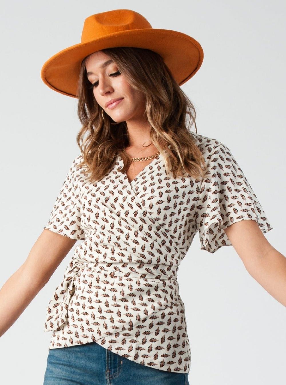 lucca couture FARIS WRAP TOP-VANILLA LEAF