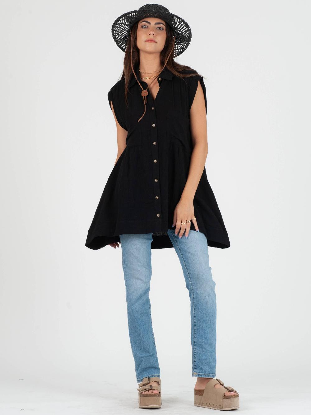 lucca couture GABRIELA BUTTON DOWN TUNIC-BLACK